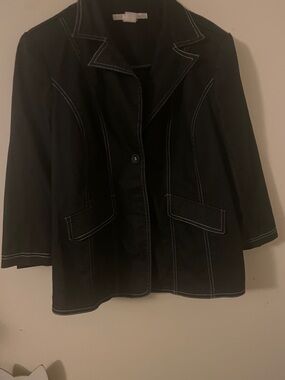 Black Women's Contrast-Stitch Blazer Jacket